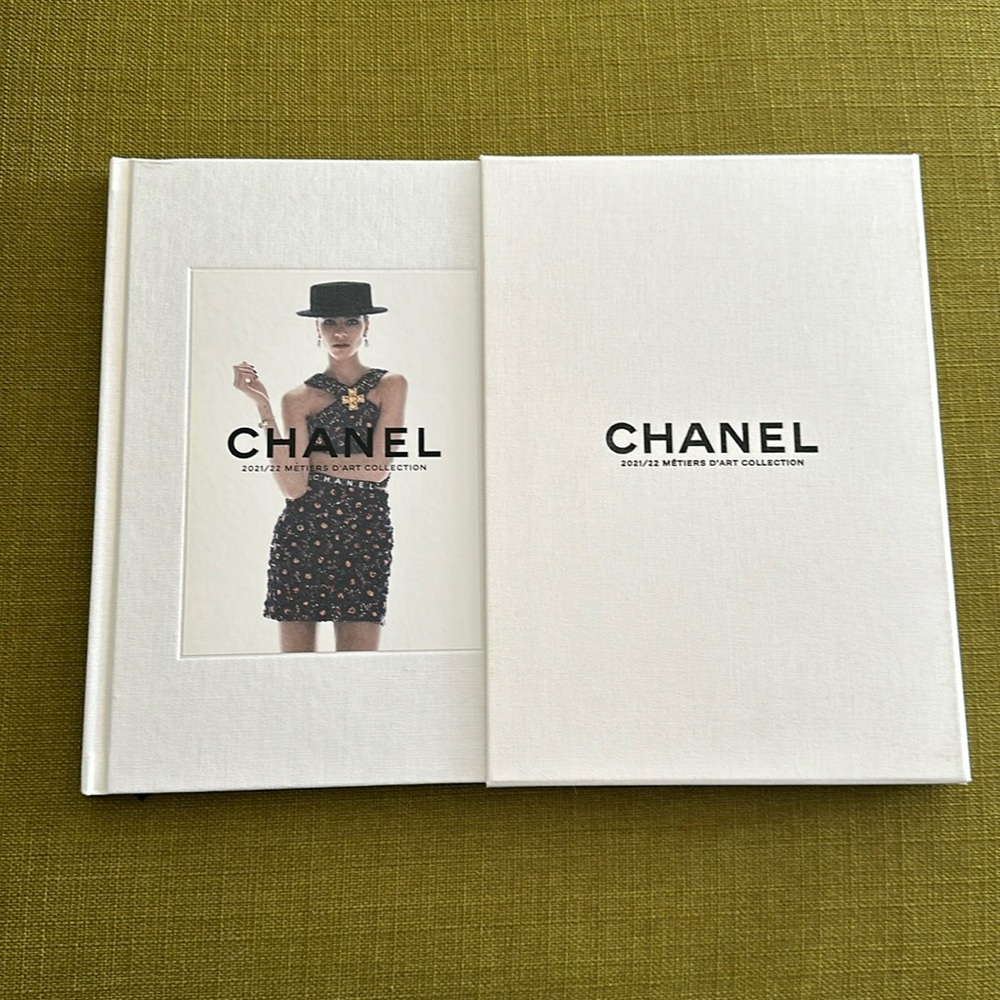 Chanel 2021/2022 Métiers D’art Lookbook